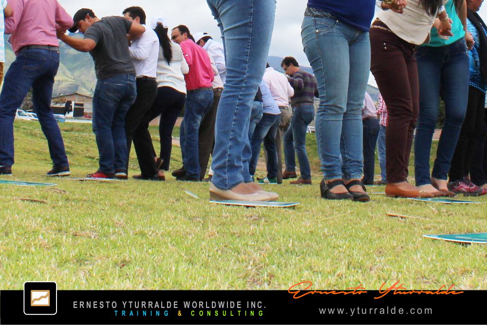 México Team Building | Team Building Empresarial para el desarrollo de equipos de trabajo - Talleres de Cuerdas Bajas